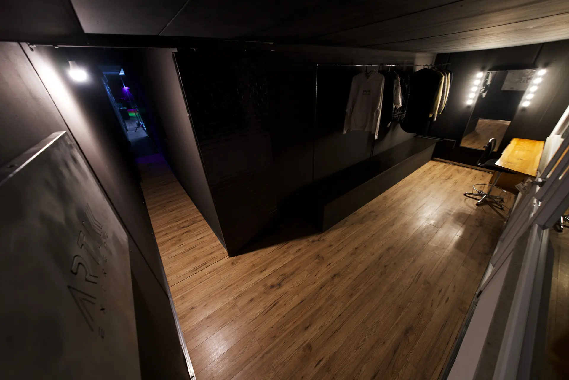 studios-set2